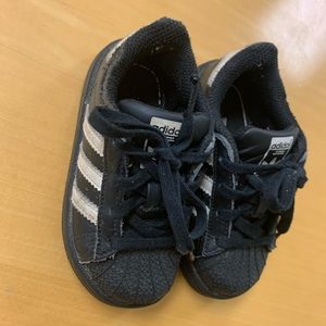 Adidas black and white toddler shoes